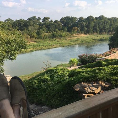 The Perry Riverhouse Бастроп Экстерьер фото